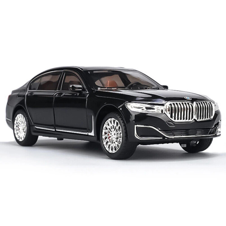 ماکت ماشین عقب کش فلزی بی ام و BMW SERI 7 مقیاس۱/۲۴ کد CZA 151