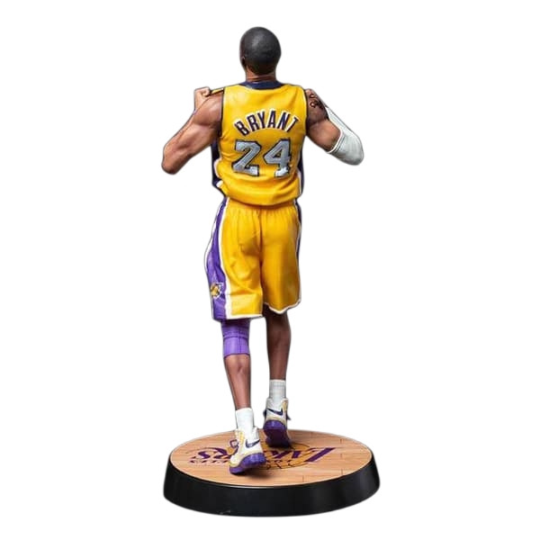 فیگور (nba) kube bryant کوبی براینت ارتفاع ۳۴ سانت