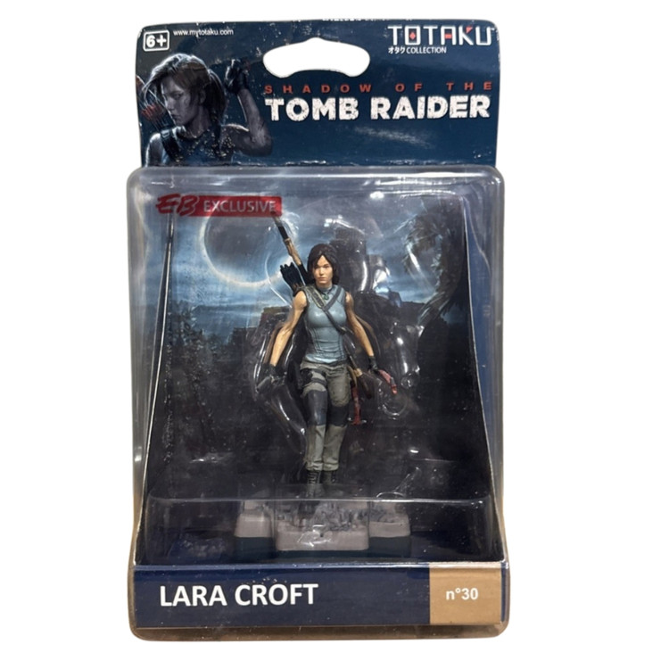 فیگور Lara croft بازی tomb raider ارتفاع ۱۱ سانت
