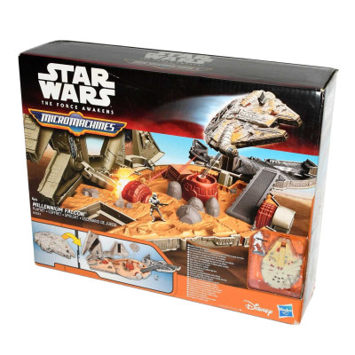 سفینه استار وارز برند Hasbro ابعاد ۲۷×۲۱