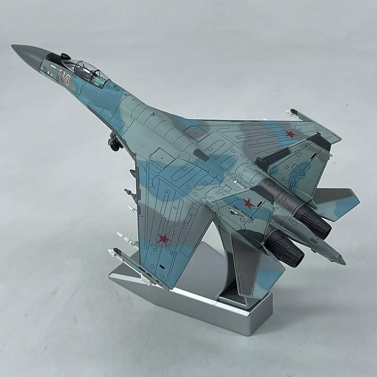 ماکت هواپیما (blue)Su 35 جعبهدار و فلزی اسکیل ۱/۱۰۰