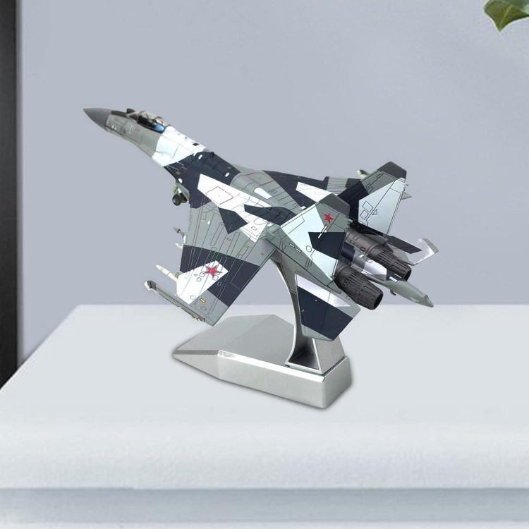 ماکت هواپیما (Camouflag)Su 35 جعبهدار و فلزی اسکیل ۱/۱۰۰