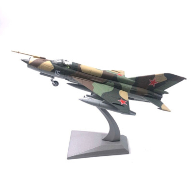ماکت هواپیما Mig 21 جعبهدار و فلزی اسکیل ۱/۷۲