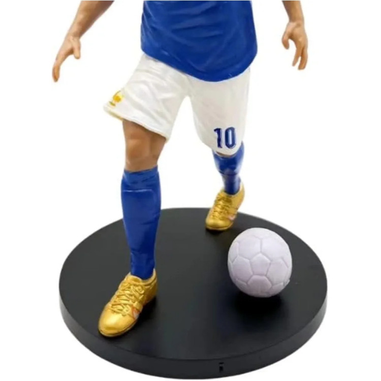 فیگور امپاپه با لباس فرانسه و پایه نگهدارنده و توپ ارتفاع 18 cm کد3813
