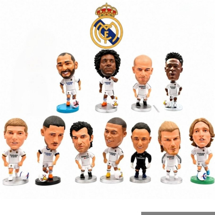 فیگور ست ۱۱ عددی باشگاه رئال مادرید (Real Madrid) شامل زیدان، بکام، فیگو، بنزما، مودریچ، کروس ، وینیسیوس و... در ابعاد: ۷ × ۳ سانتیمتر