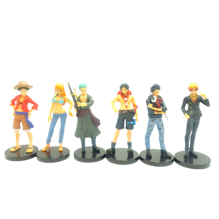 فیگور ست ۶ عددی انیمه وان پیس one piece شامل لوفی (Luffy)، زورو (Zoro)، نامی (Nami)، سانجی (Sanji)، ایس (Ace) و تراکتور لا (Trafalgar Law)
