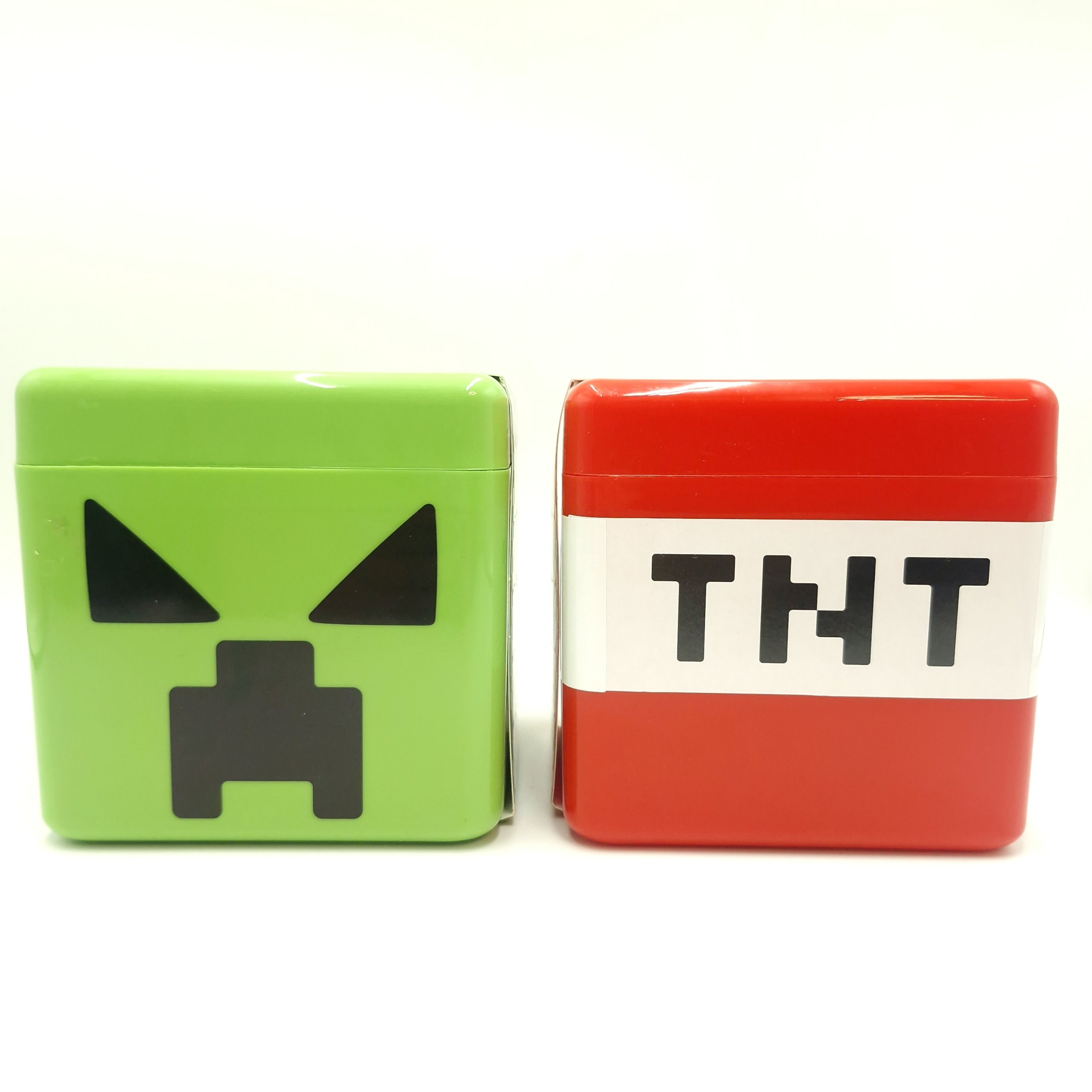 مینی فیگور ماینکرفت(باکسی) در دو طرح باکس چمن و TNT کد ۹۱۰۲