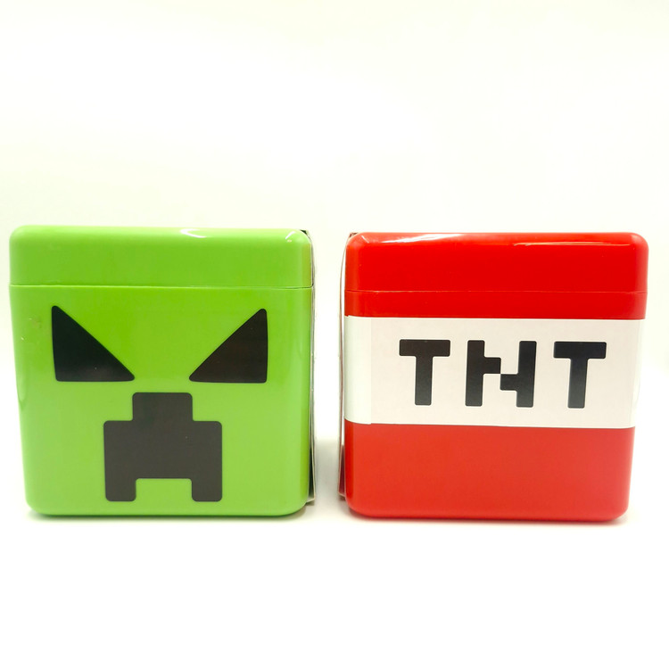 مینی فیگور ماینکرفت(باکسی) در دو طرح باکس چمن و TNT کد ۹۱۰۲
